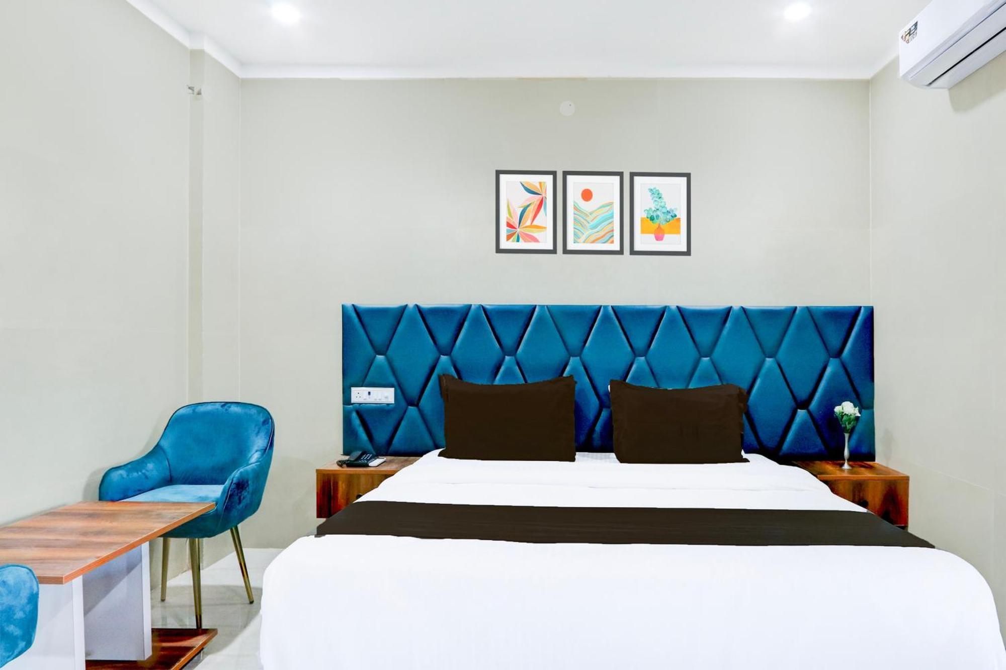 Hotel O Pr Grand Khammam Exterior photo