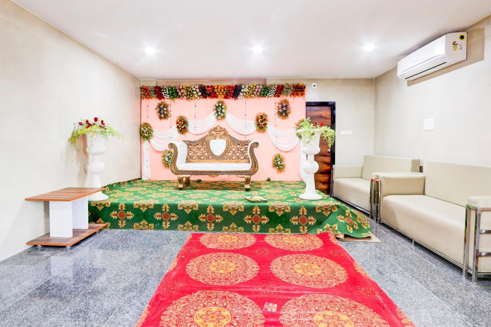Hotel O Pr Grand Khammam Exterior photo